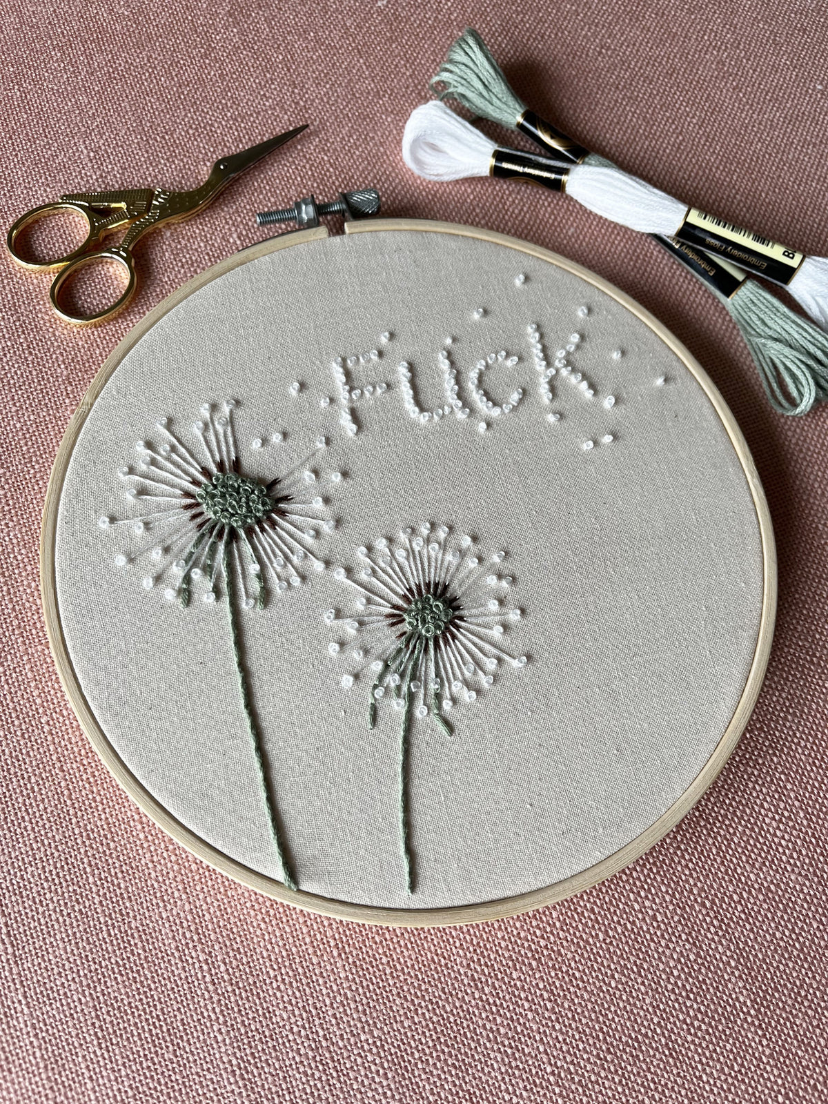 Dandelion embroidery kit