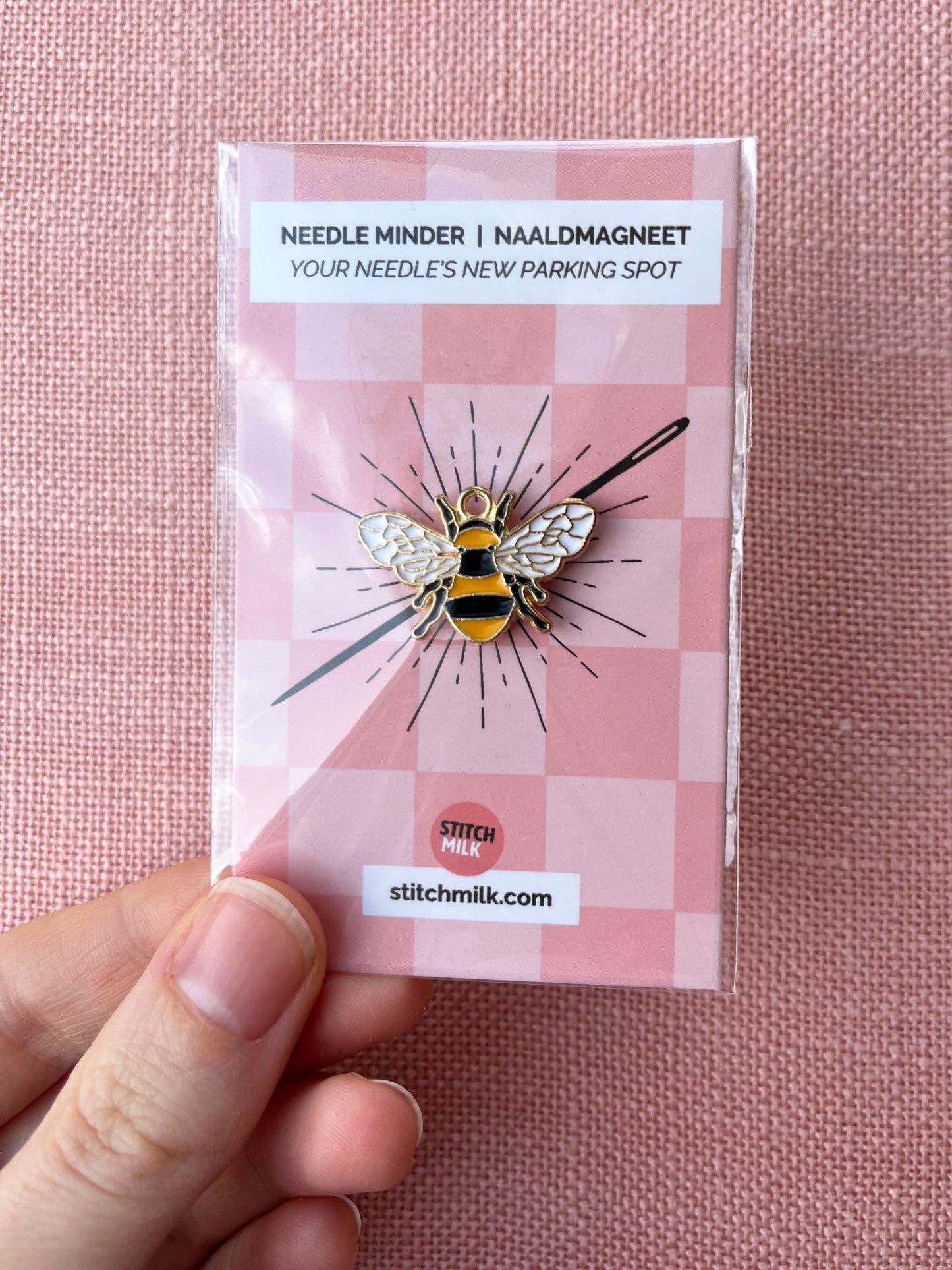 Bee Needle Minder